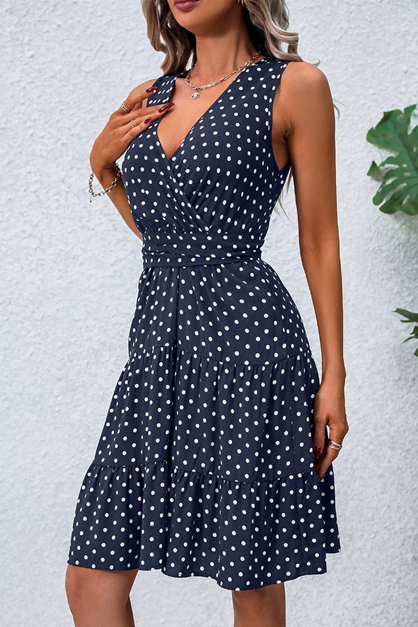 Dots Print V Neck Sleeveless Tie Waist Dress - Image 4