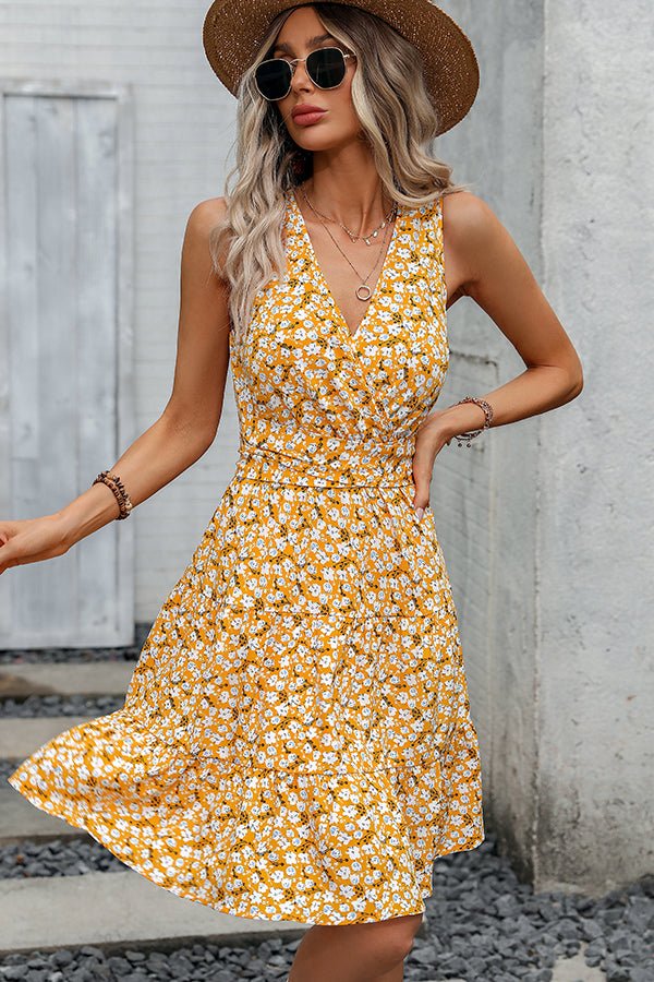 V Neck Floral Print Tie Waist Dress - Image 3
