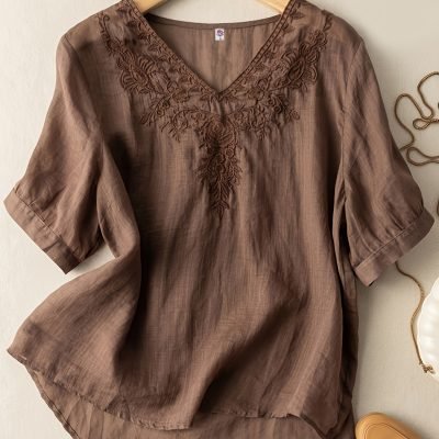 Floral Embroidery V Neck T-shirt, Vintage Half Sleeve Loose T-shirt For Spring & Summer, Women??s Clothing