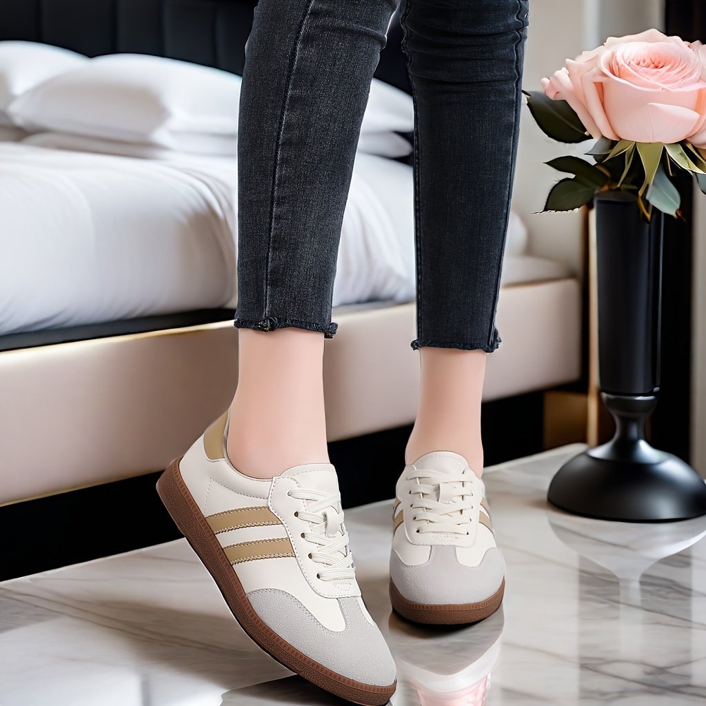 Women??s Fashion Colorblock Sneakers, Lace-Up Low-Top Casual Skate Shoes With Soft Platform Sole, Durable Versatile For Walking And Everyday Wear - Image 11