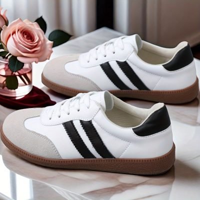 Women??s Fashion Colorblock Sneakers, Lace-Up Low-Top Casual Skate Shoes With Soft Platform Sole, Durable Versatile For Walking And Everyday Wear