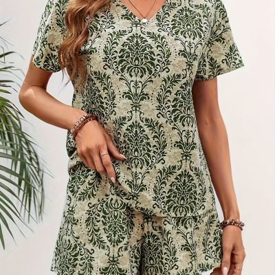 Casual Allover Print Two-piece Set, Short Sleeve V Neck Top & Shorts Outfits, Women??s Clothing