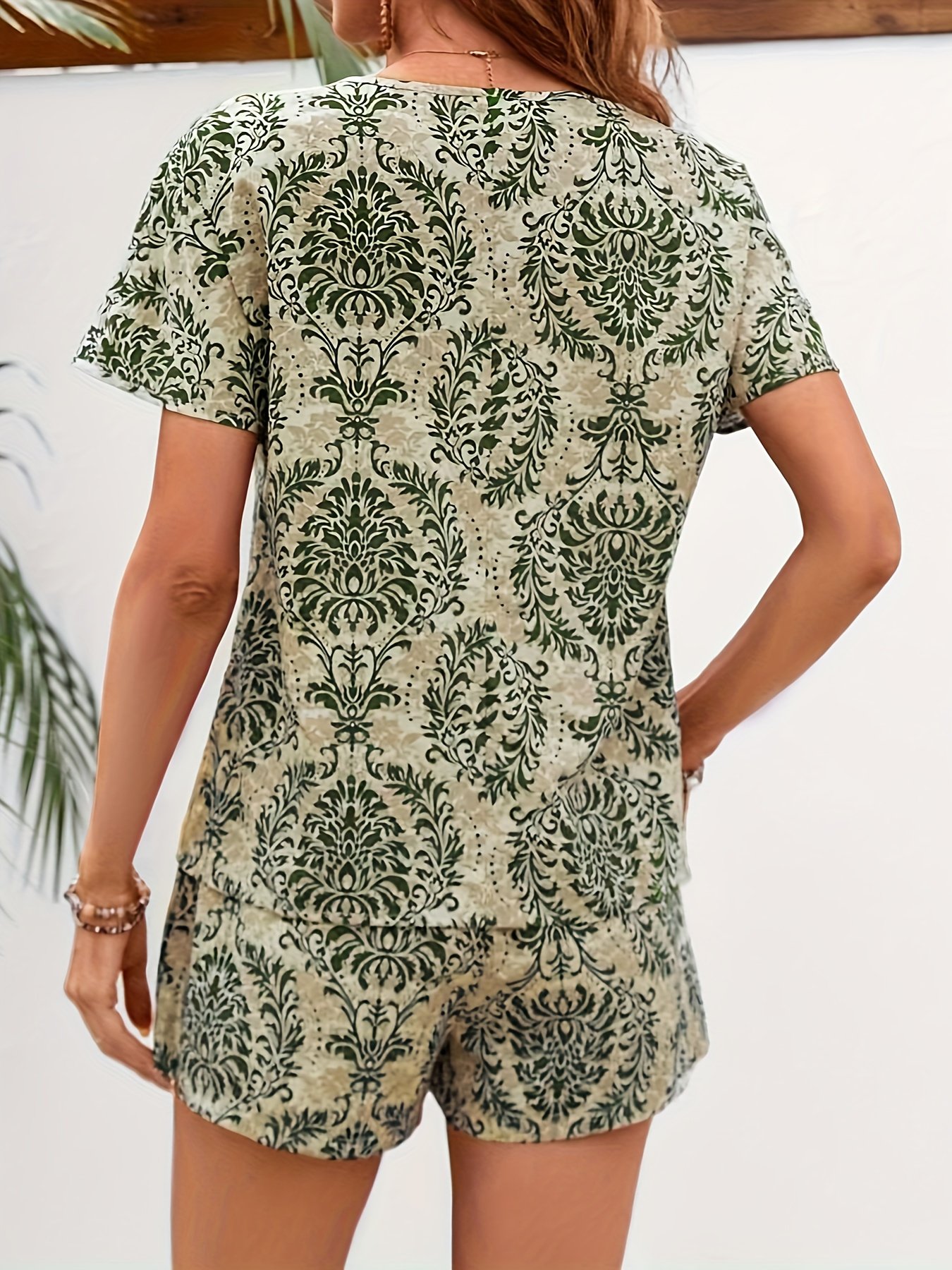 Casual Allover Print Two-piece Set, Short Sleeve V Neck Top & Shorts Outfits, Women??s Clothing - Image 6